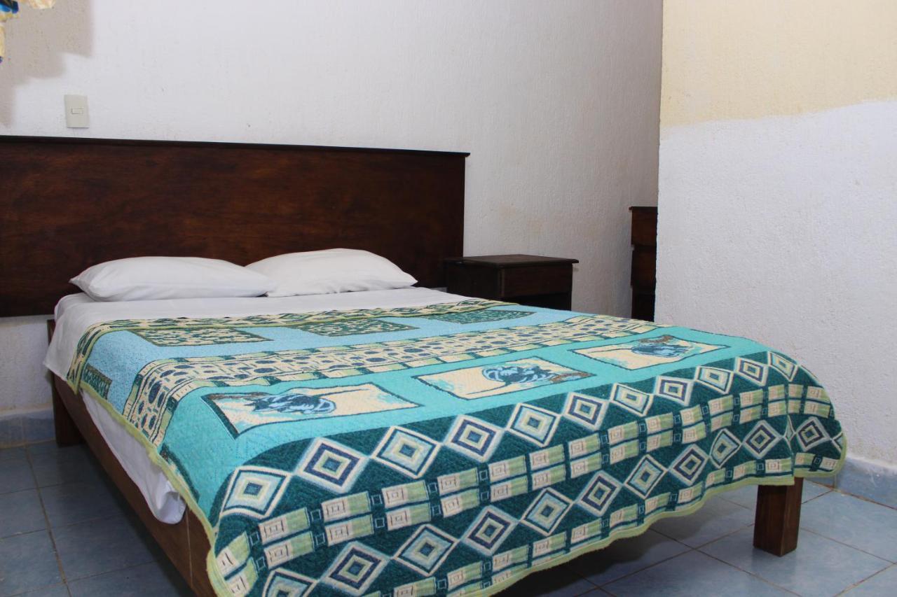 Hotel Alejandra San Felipe Ecatepec Dış mekan fotoğraf