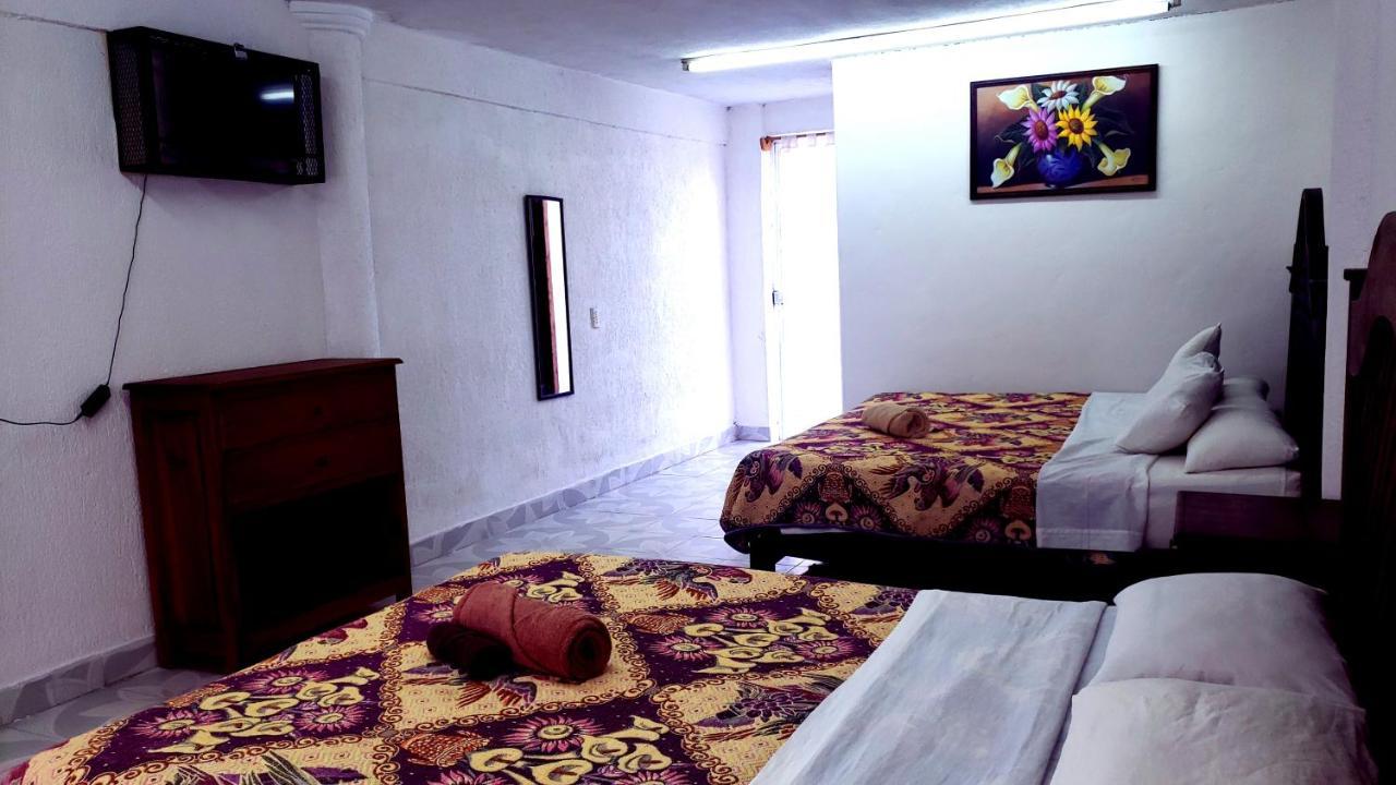 Hotel Alejandra San Felipe Ecatepec Dış mekan fotoğraf