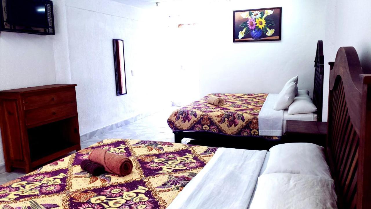 Hotel Alejandra San Felipe Ecatepec Dış mekan fotoğraf