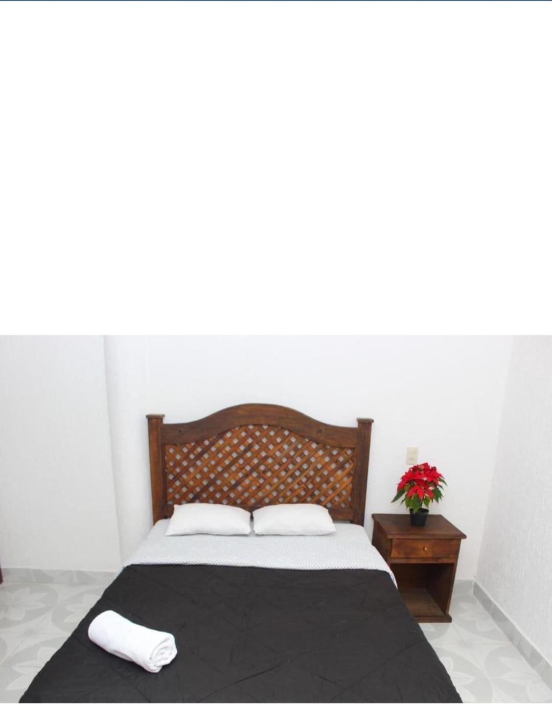 Hotel Alejandra San Felipe Ecatepec Dış mekan fotoğraf